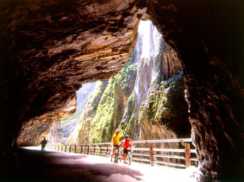 Jiucyudong The scenic Tunnel of Nine Turns, Taroko gorge, Taiwan photo